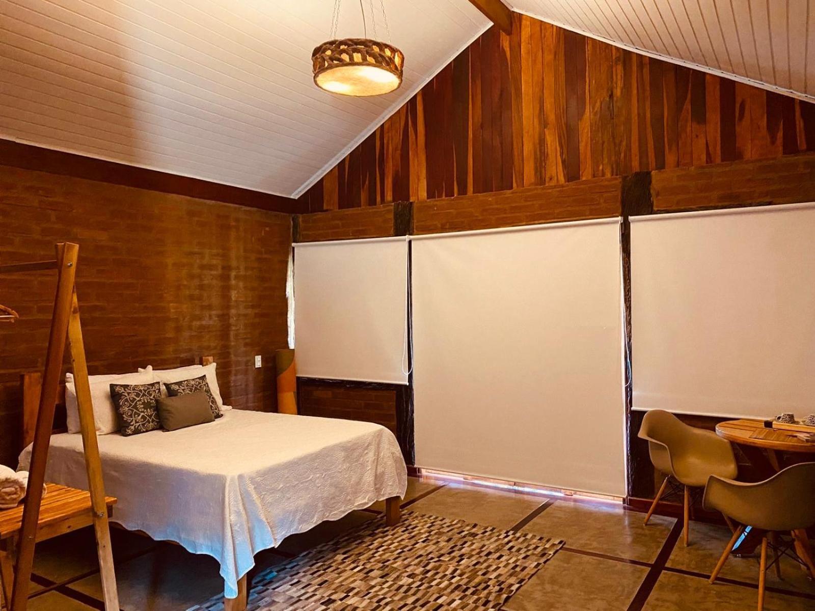 Refugio Dos Pinhais Chalet
